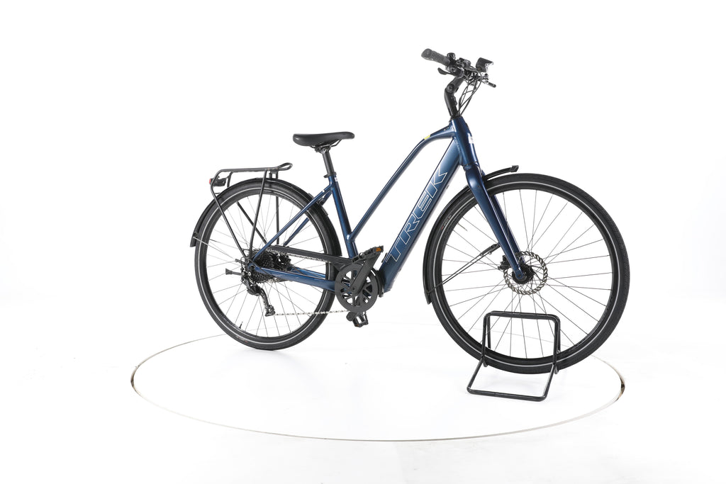 Trek FX+2 Stagger Trekking E-Bike - Image 2