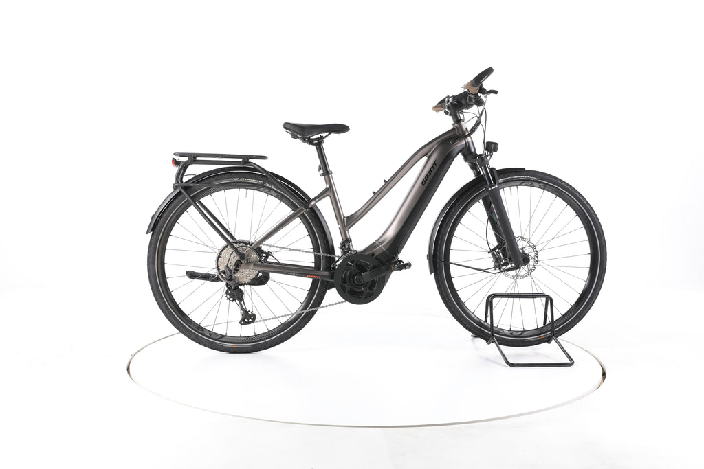 Giant Explore E+ Pro 0 Trekking E-Bike - Image 1