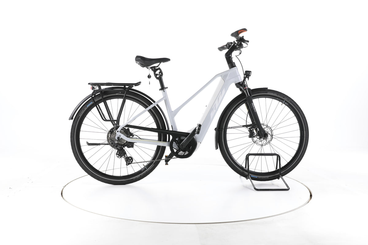 KTM Macina Style Pro Trekking E-Bike - Image 1