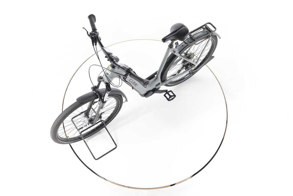 Cube Kathmandu Hybrid ONE Trekking E-Bike Tiefeinsteiger - Image 18