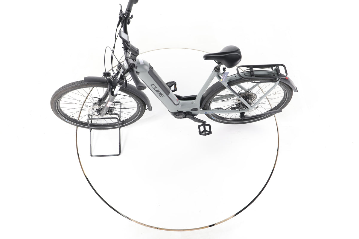 Cube Kathmandu Hybrid ONE Trekking E-Bike Tiefeinsteiger - Image 19
