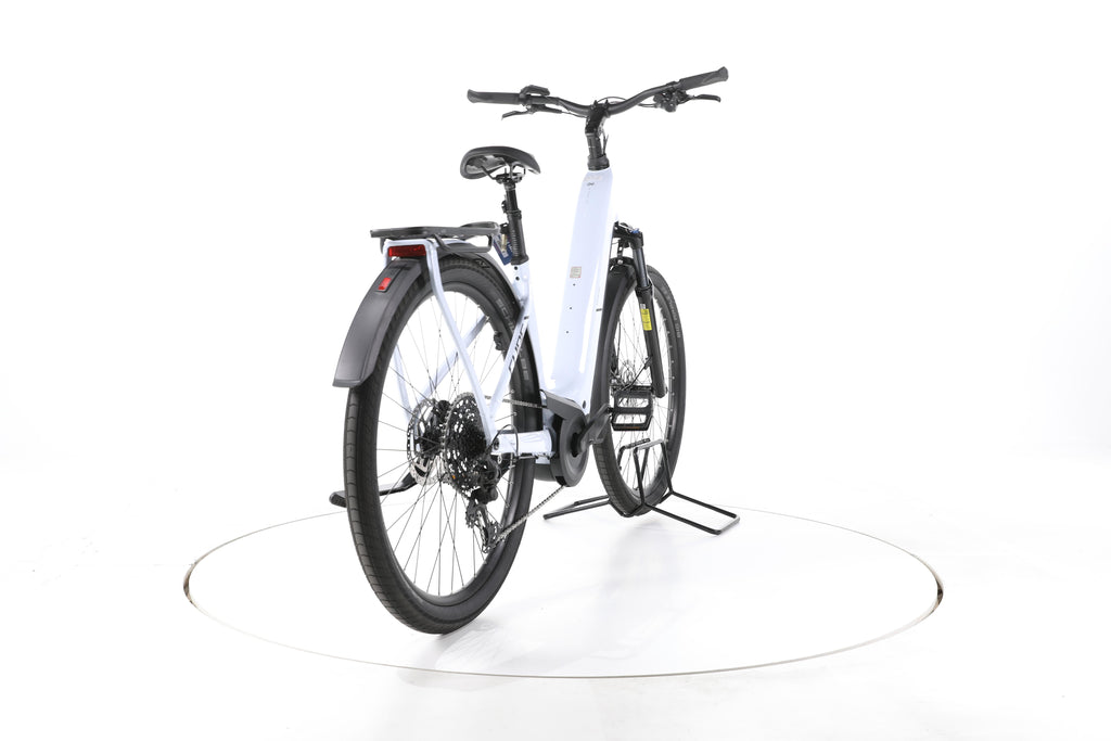 Cube Kathmandu Hybrid ONE Trekking E-Bike Tiefeinsteiger 2025 - Image 11