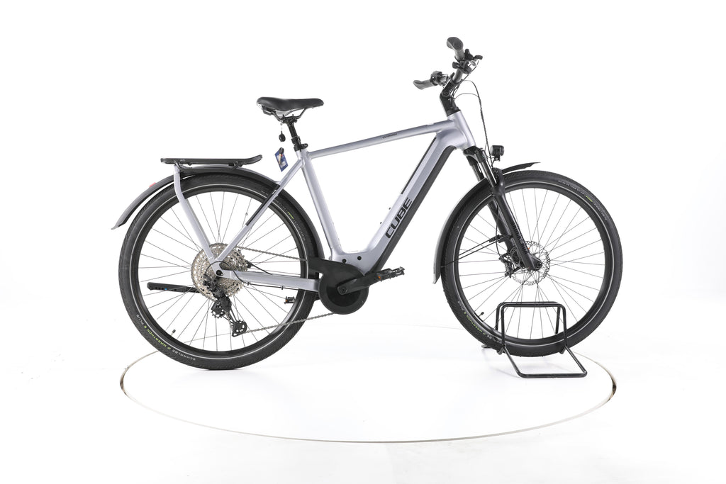 Cube Kathmandu Hybrid SLX Trekking E-Bike - Image 1