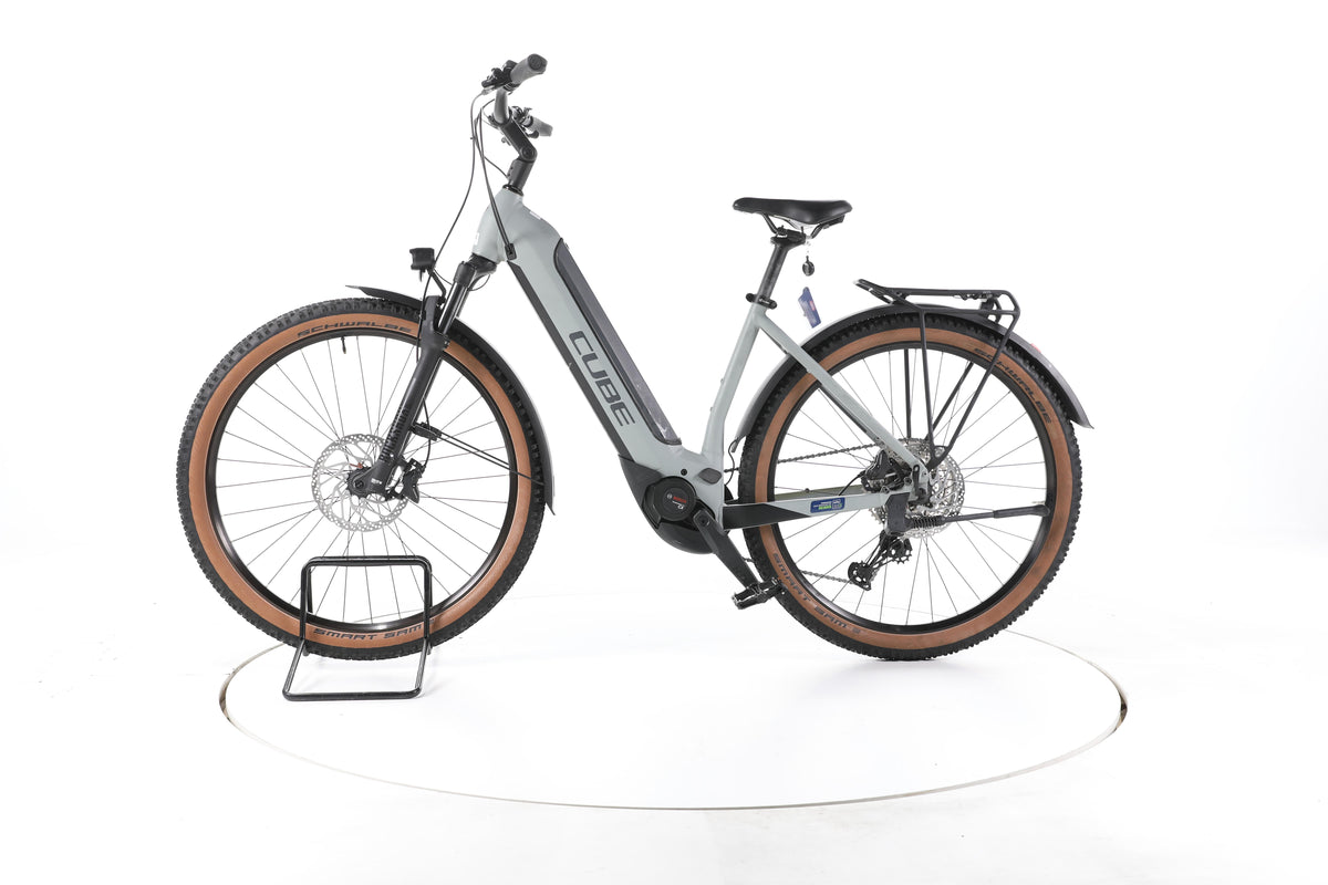 Cube Reaction Hybrid Race Trekking E-Bike Tiefeinsteiger - Image 7