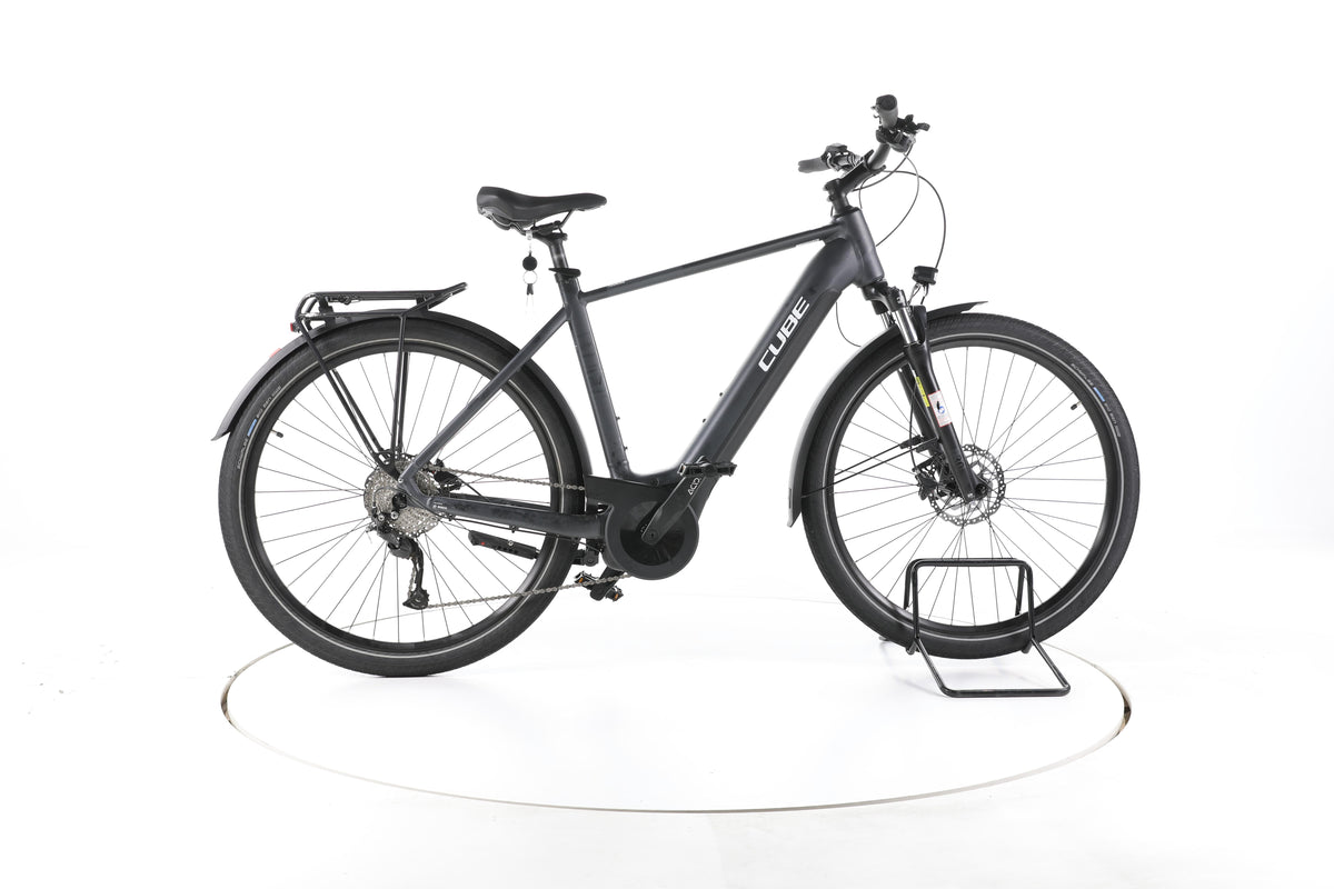 Cube Touring Hybrid ONE Trekking E-Bike - Image 1
