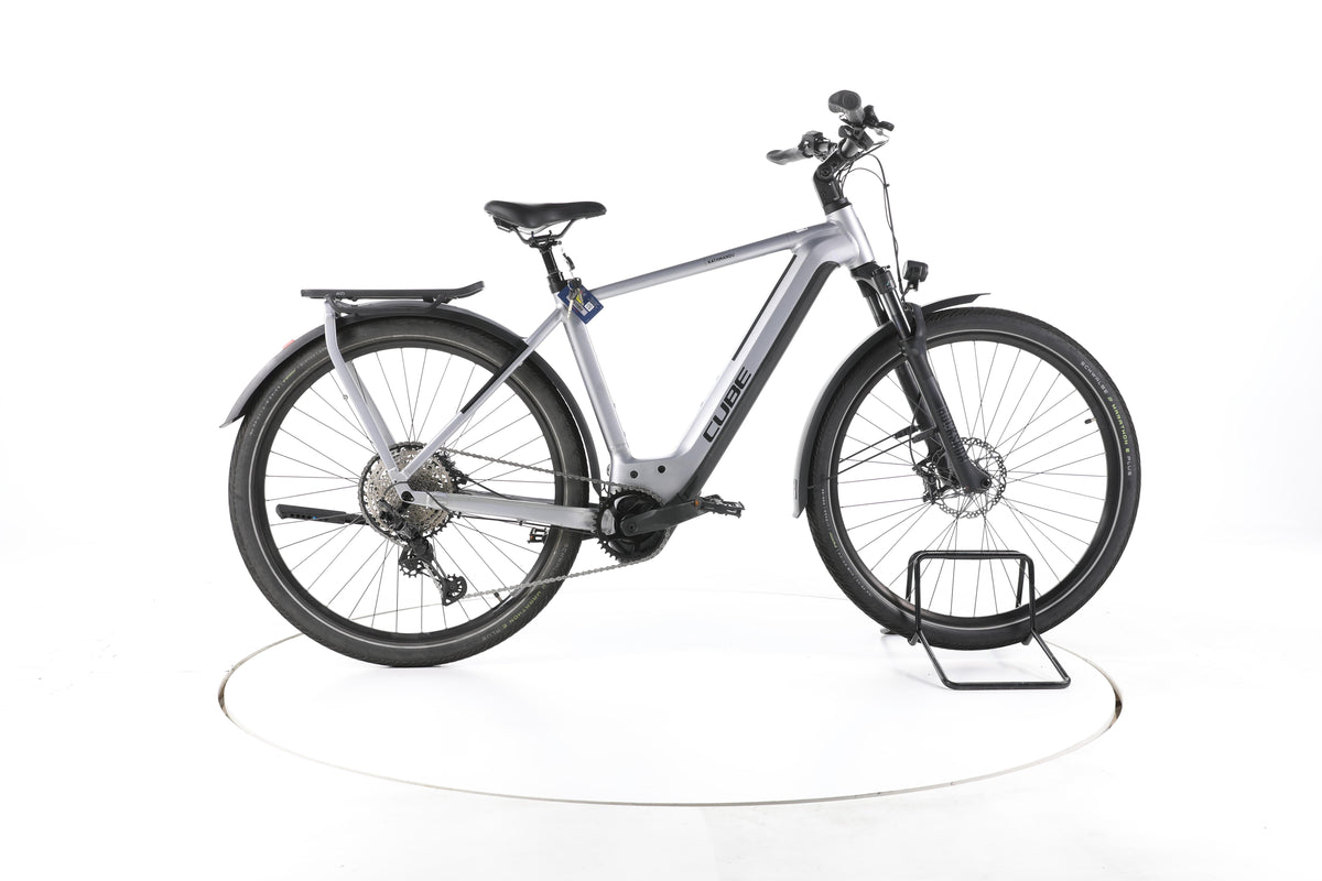 Cube Kathmandu Hybrid SLX Trekking E-Bike - Image 1