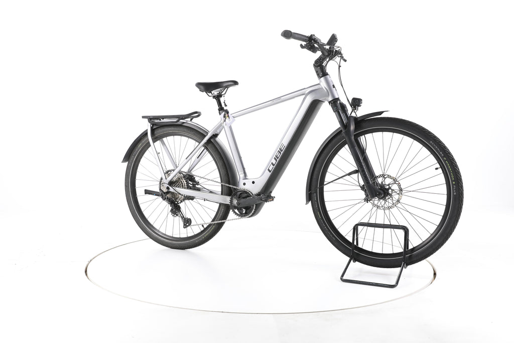 Cube Kathmandu Hybrid SLX Trekking E-Bike - Image 2
