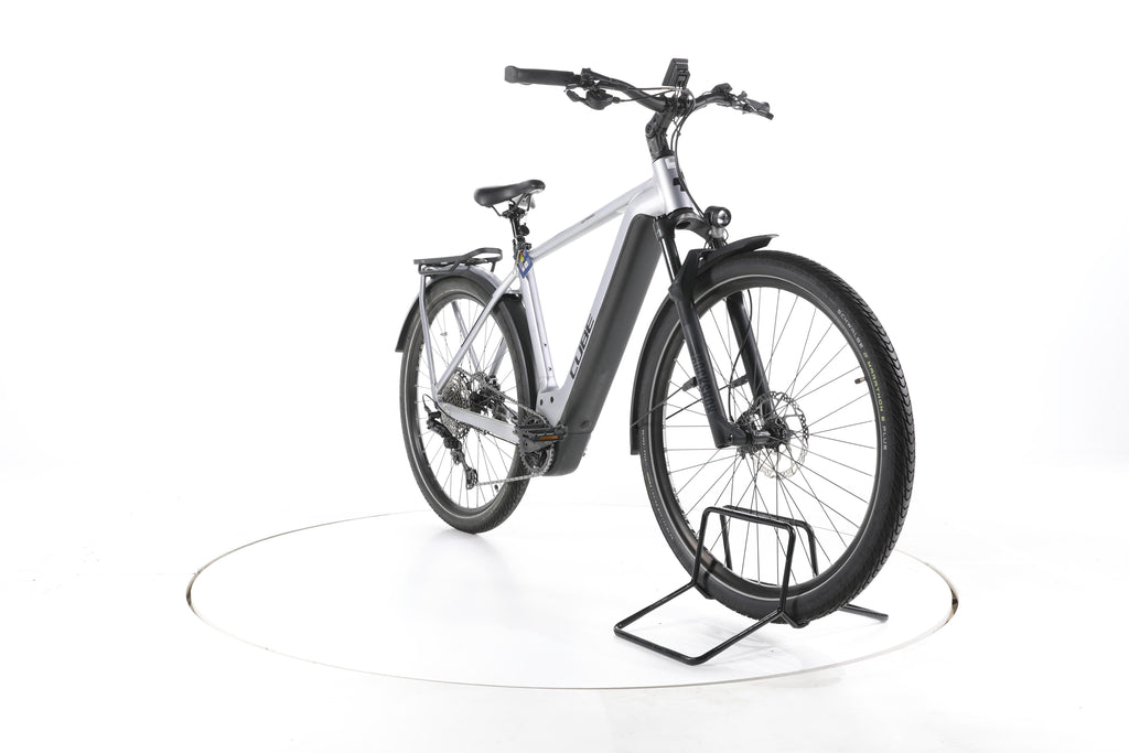 Cube Kathmandu Hybrid SLX Trekking E-Bike - Image 3