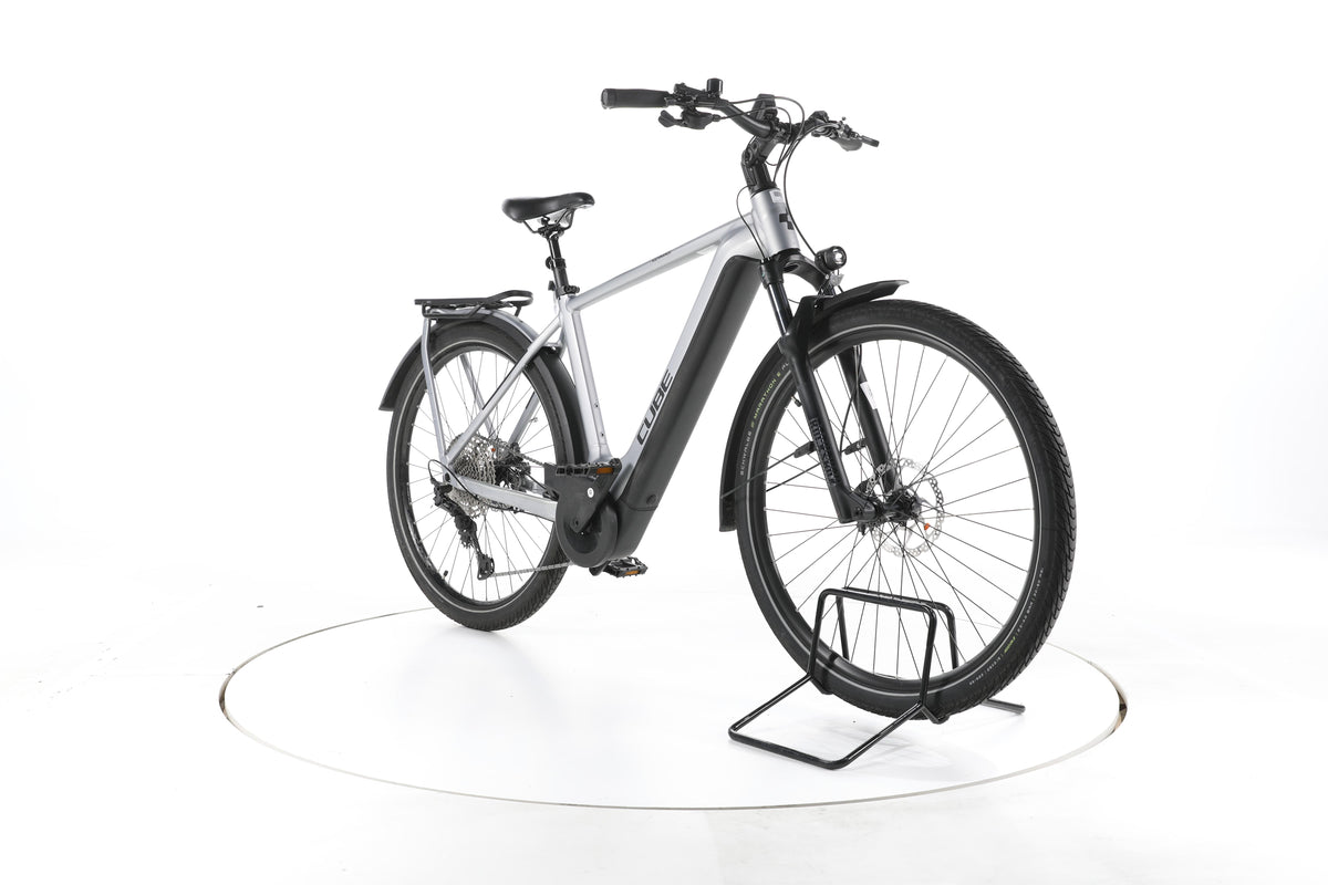 Cube Kathmandu Hybrid SLX Trekking E-Bike - Image 3
