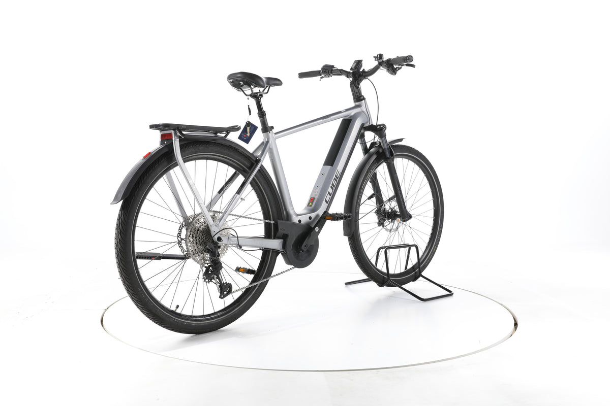Cube Kathmandu Hybrid SLX Trekking E-Bike - Image 12