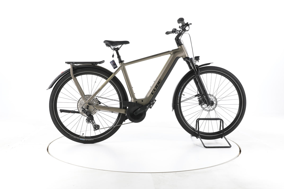 Cube Kathmandu Hybrid Pro Trekking E-Bike - Image 1