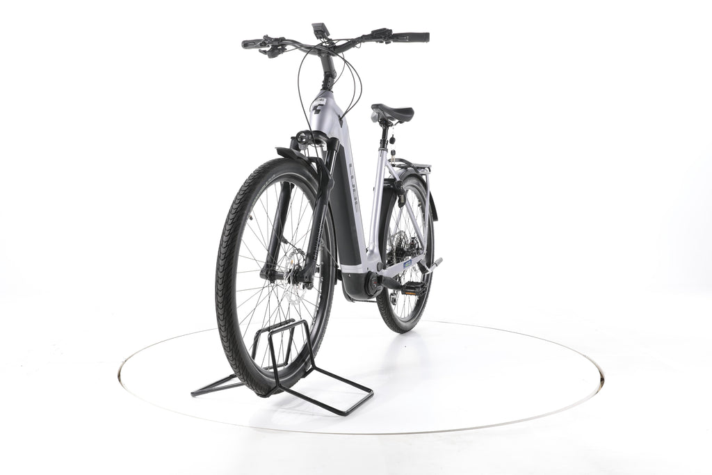 Cube Kathmandu Hybrid SLX Trekking E-Bike Tiefeinsteiger - Image 5