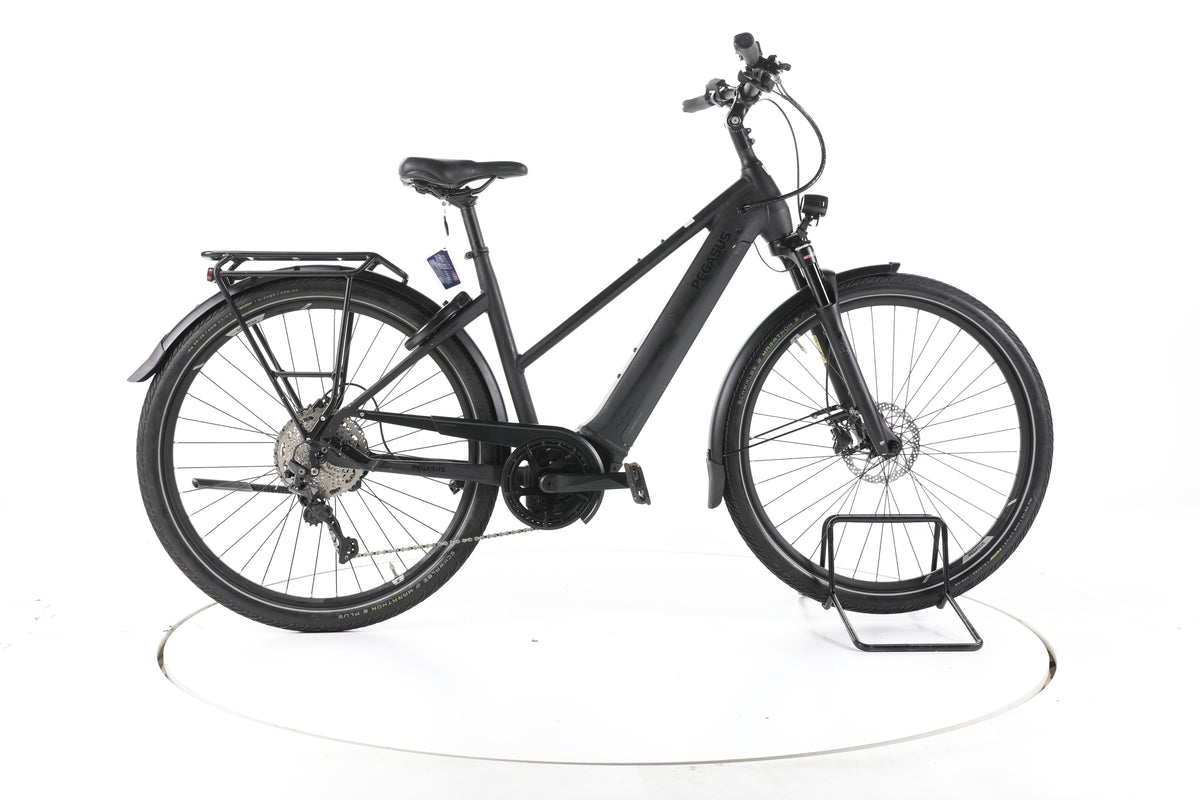 Pegasus Premio Evo 10 Lite Trekking E-Bike 2024 - Image 1