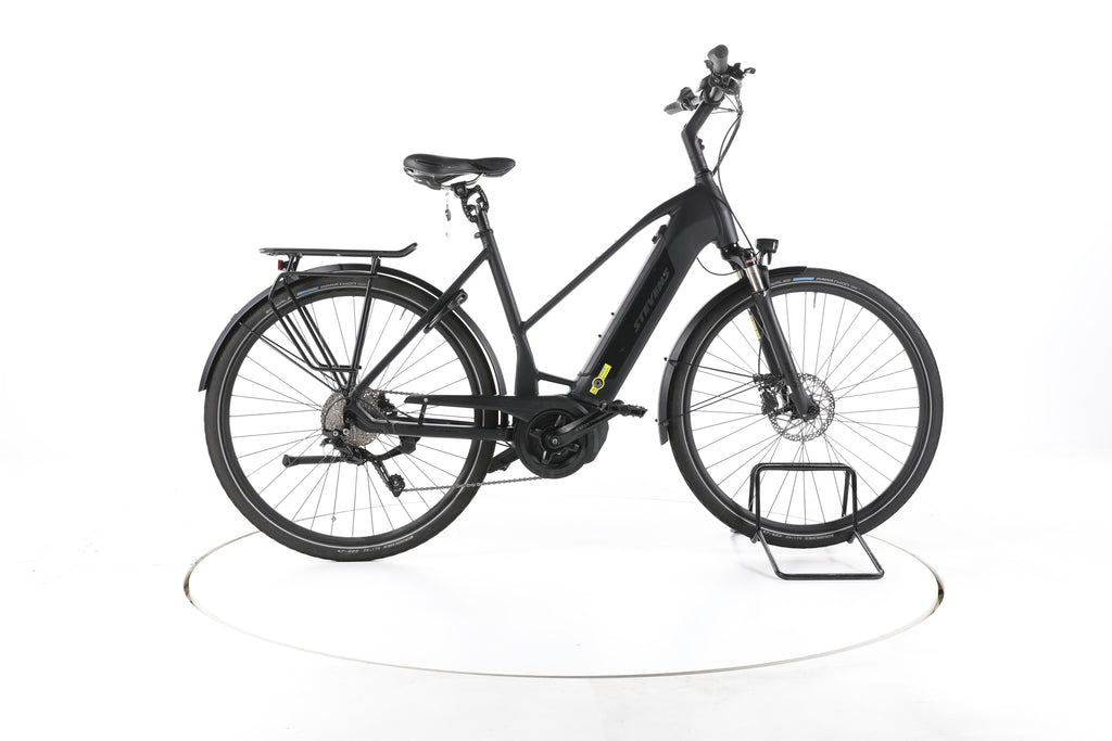 Stevens E-Lavena PT5 Trekking E-Bike - Image 1