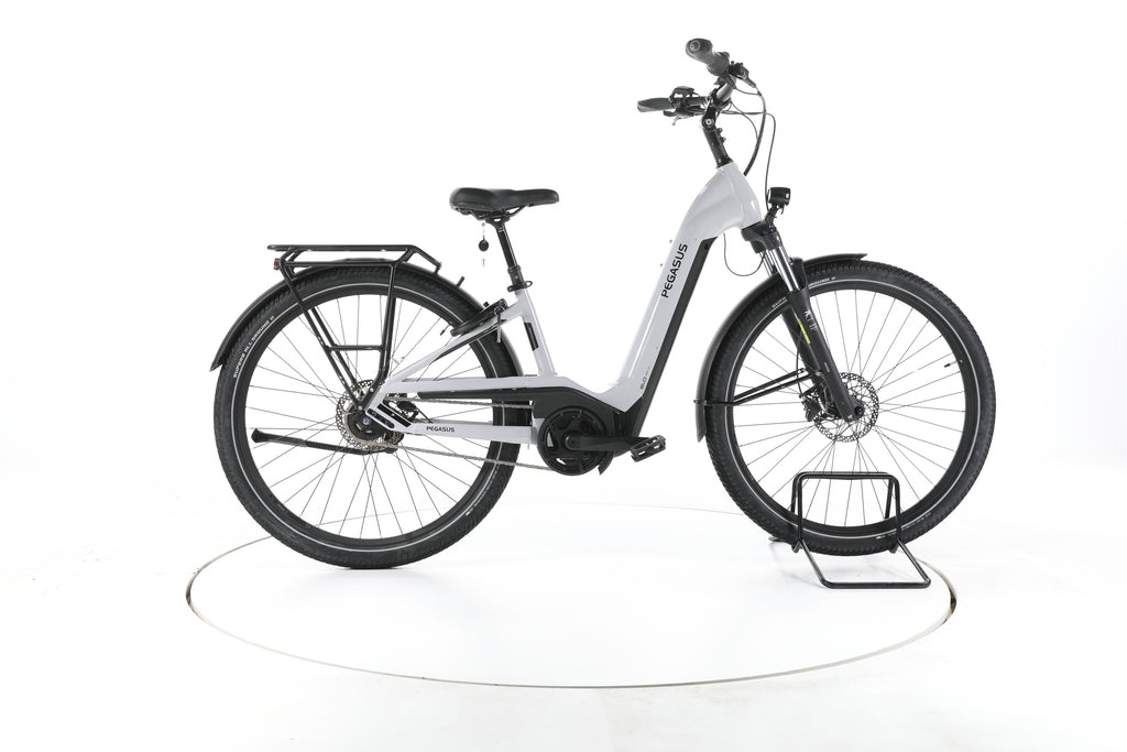 Pegasus Savino City E-Bike Tiefeinsteiger - Image 1