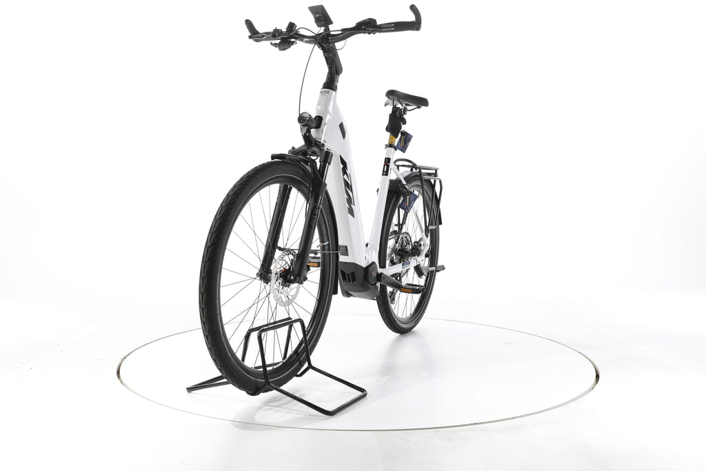 KTM Cento 10 Plus Trekking E-Bike Tiefeinsteiger 2025 - Image 5