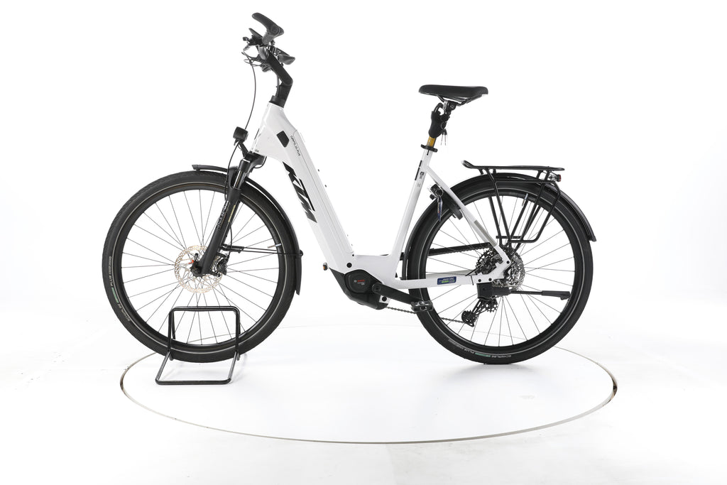 KTM Cento 10 Plus Trekking E-Bike Tiefeinsteiger 2025 - Image 7