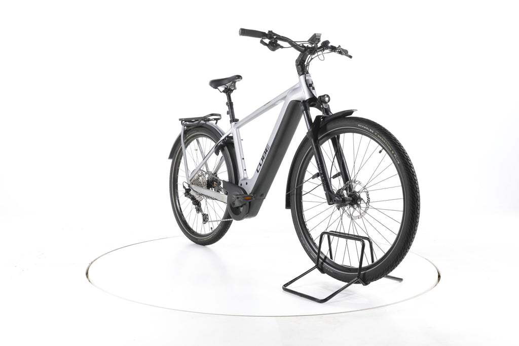 Cube Kathmandu Hybrid SLX Trekking E-Bike - Image 3