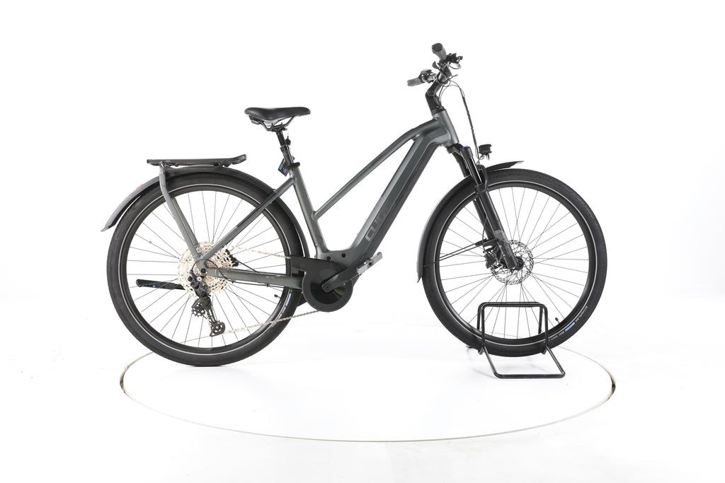 Cube Kathmandu Hybrid Pro Trekking E-Bike - Image 1