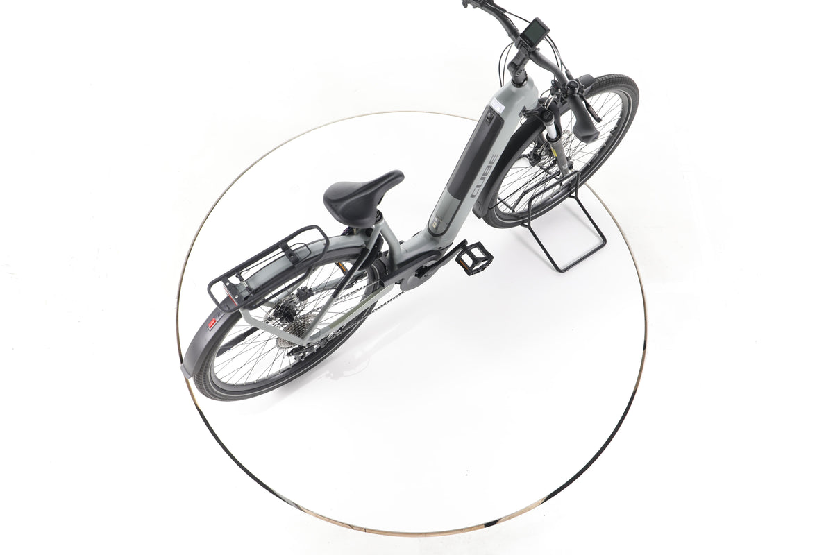 Cube Kathmandu Hybrid ONE Trekking E-Bike Tiefeinsteiger - Image 24