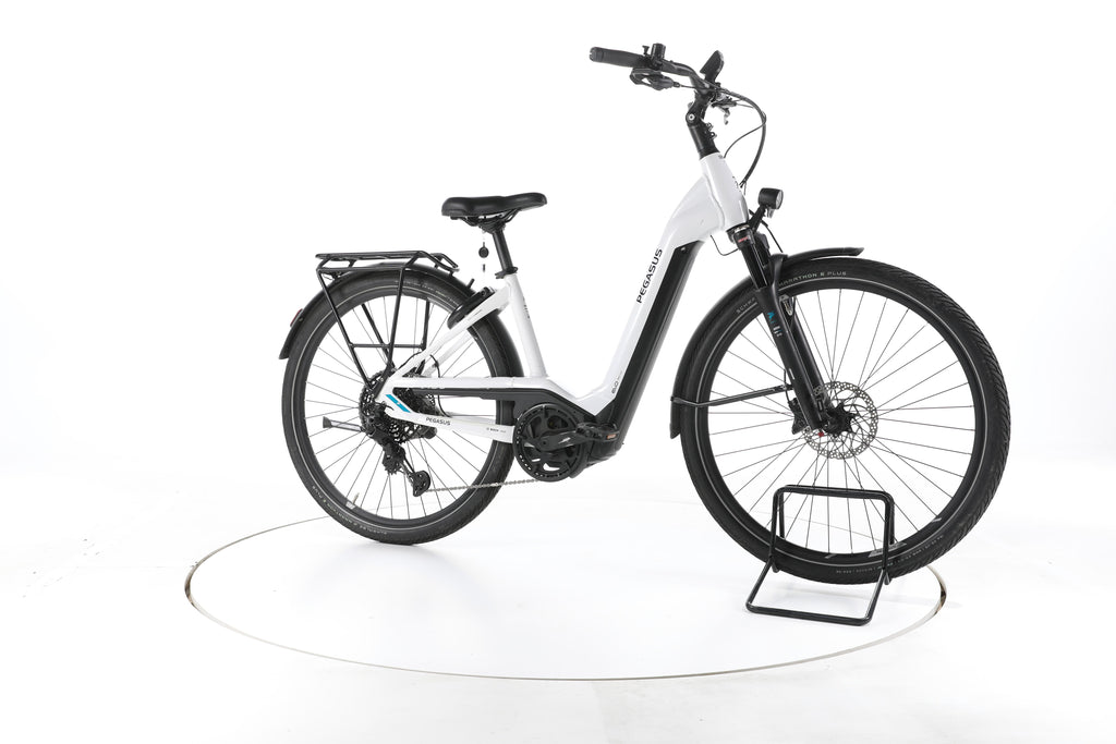 Pegasus Premio Evo 11 Lite Trekking E-Bike Tiefeinsteiger - Image 2