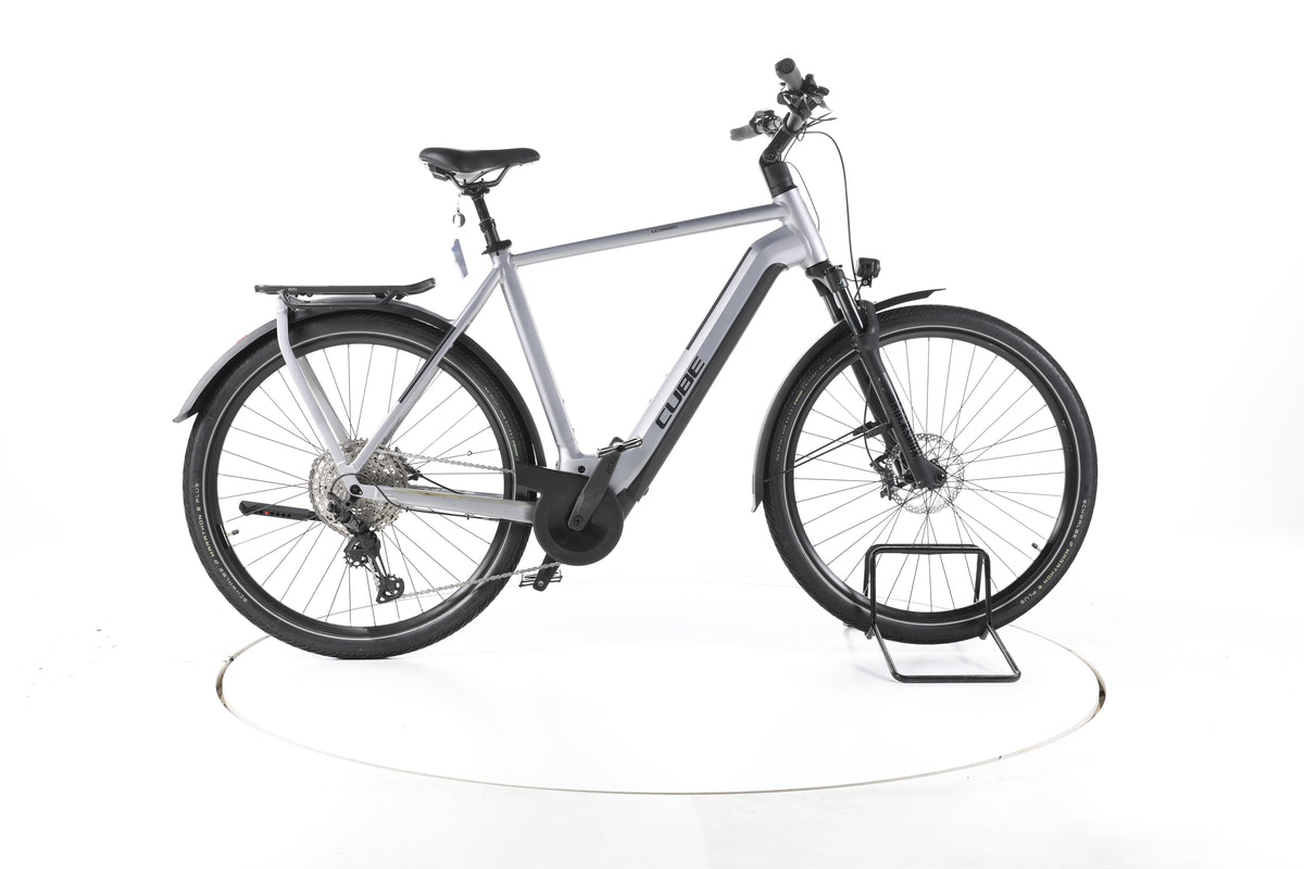 Cube Kathmandu Hybrid SLX Trekking E-Bike - Image 1