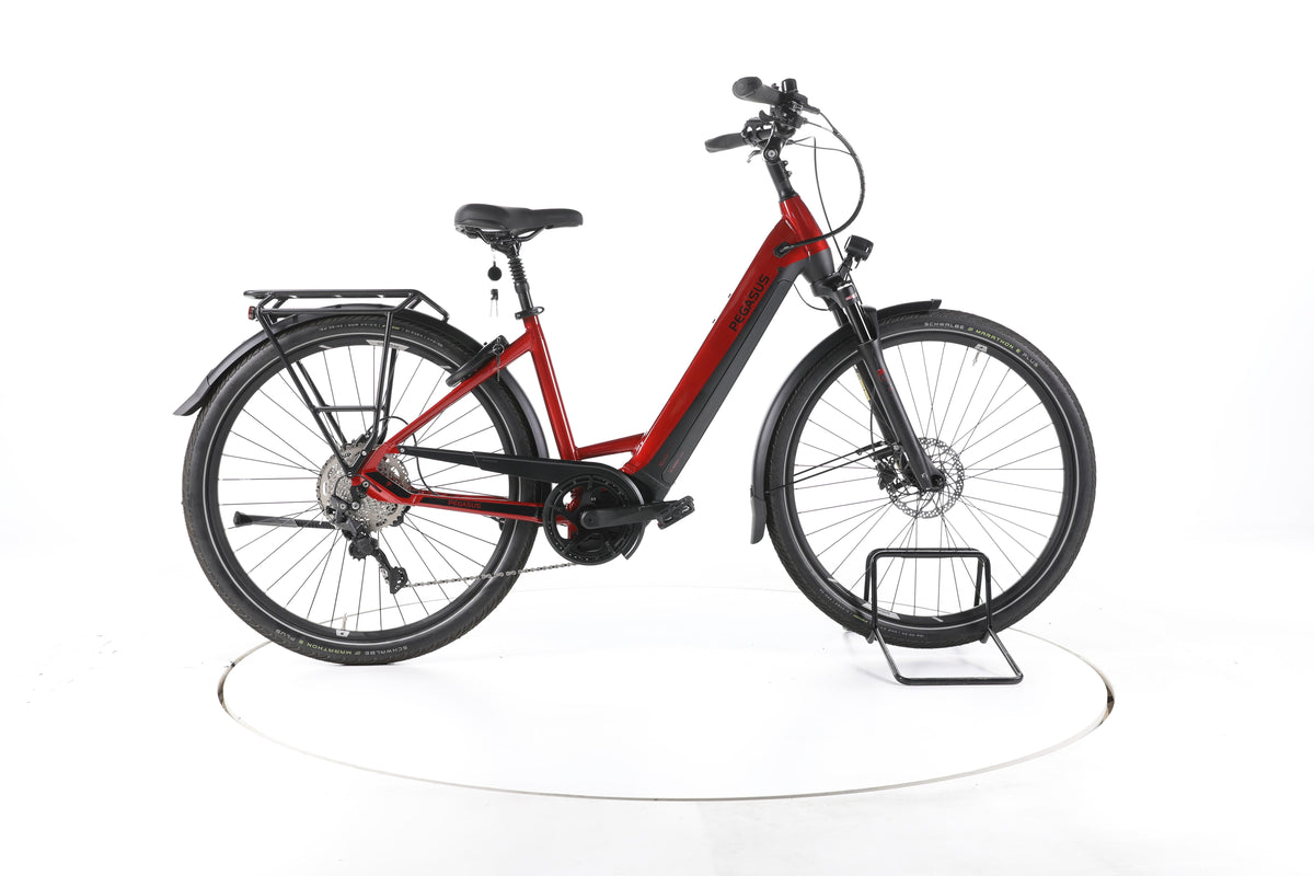 Pegasus Premio Evo 10 Trekking E-Bike Tiefeinsteiger - Image 1
