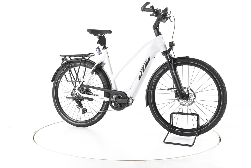 KTM Cento 10 Plus Trekking E-Bike - Image 2