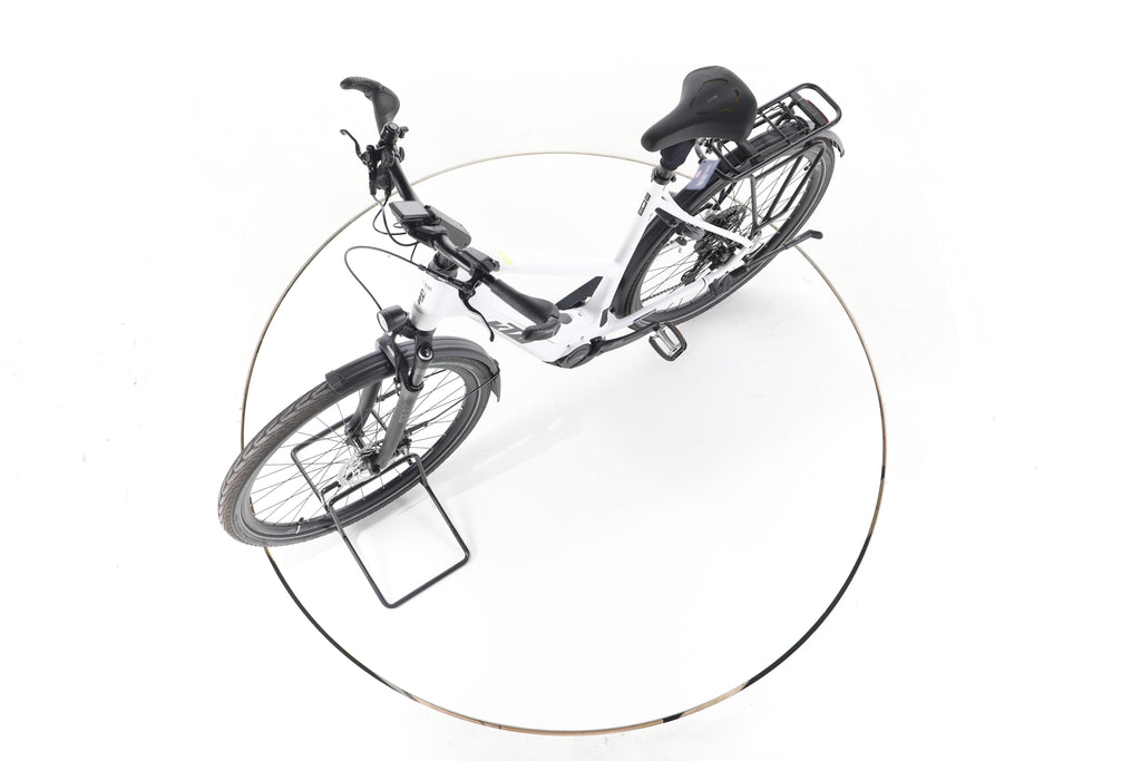 KTM Cento 10 Plus Trekking E-Bike - Image 18