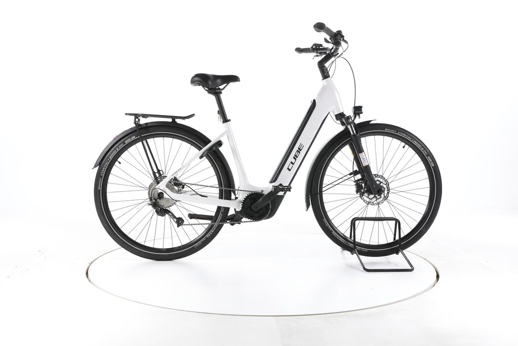 Cube Supreme Sport Hybrid One 500 Trekking E-Bike Tiefeinsteiger - Image 1