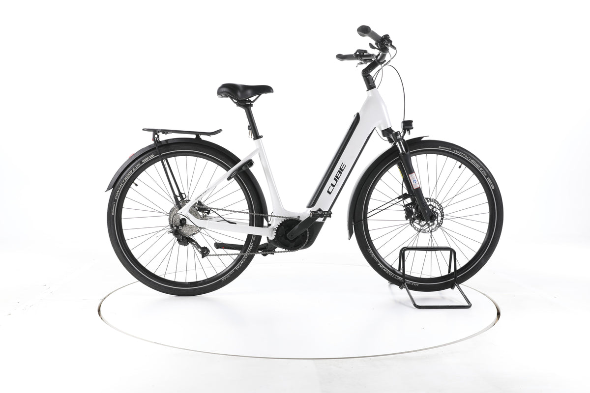 Cube Supreme Sport Hybrid One 500 Trekking E-Bike Tiefeinsteiger - Image 1