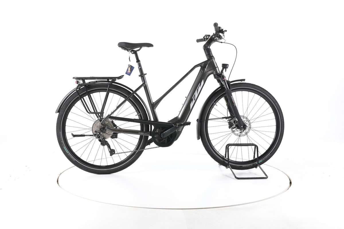 KTM Macina Style 740 Trekking E-Bike - Image 1