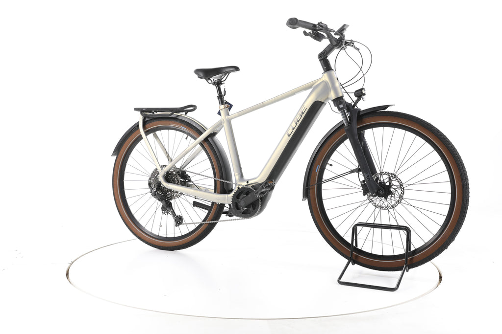 Cube Touring Hybrid Pro 625 Trekking E-Bike 2024 - Image 2