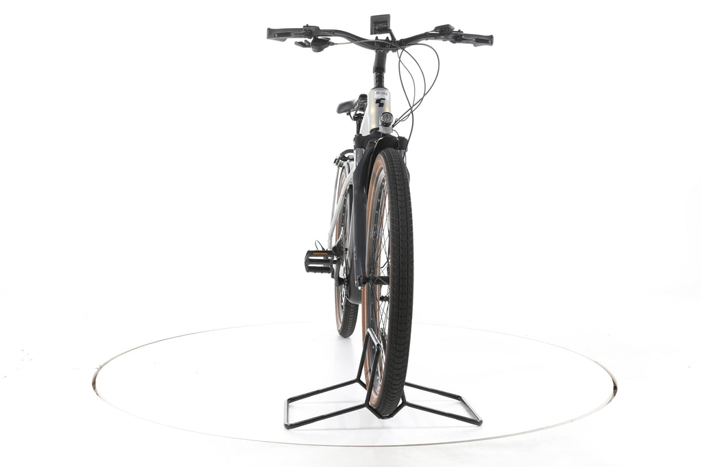 Cube Touring Hybrid Pro 625 Trekking E-Bike 2024 - Image 4