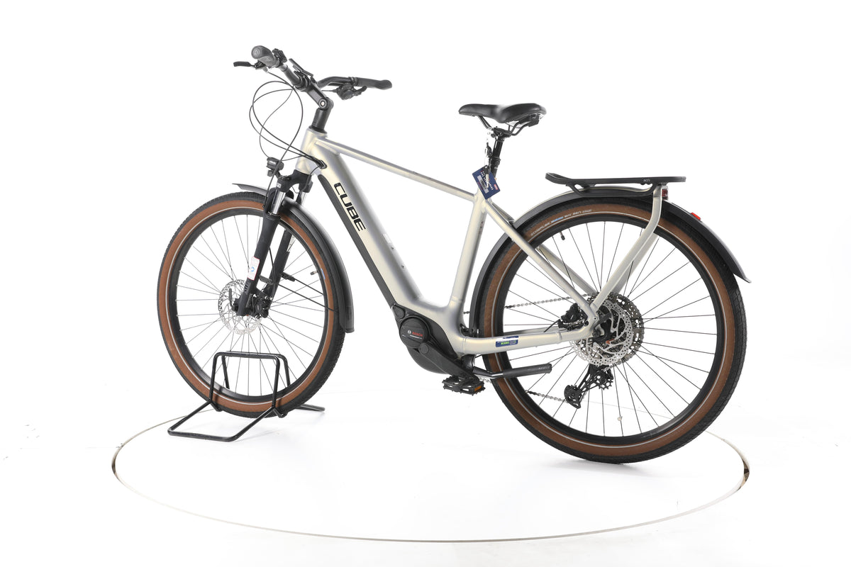 Cube Touring Hybrid Pro 625 Trekking E-Bike 2024 - Image 8