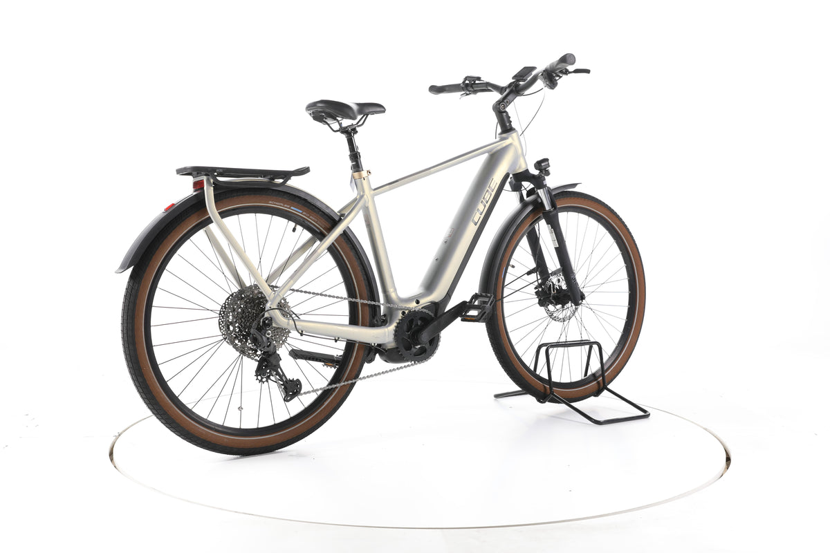 Cube Touring Hybrid Pro 625 Trekking E-Bike 2024 - Image 12