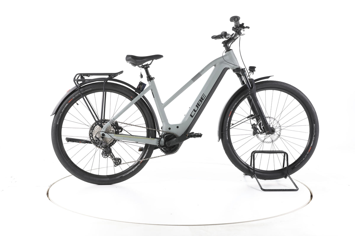Cube Nuride Hybrid SLX Trekking E-Bike - Image 1