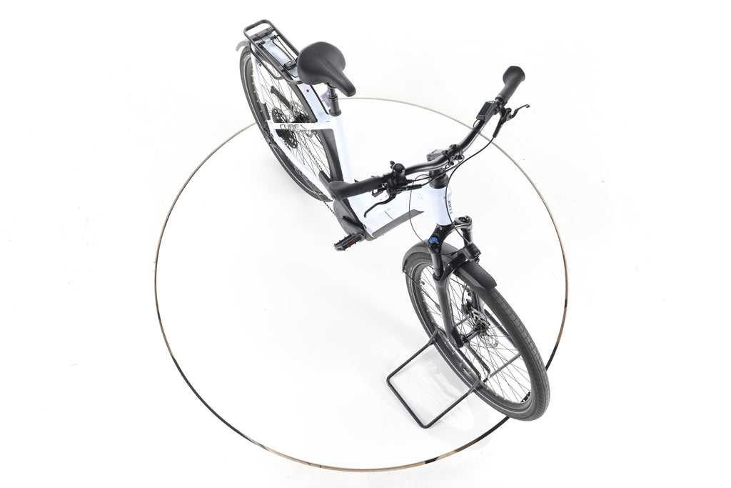 Cube Kathmandu Hybrid One Trekking E-Bike Tiefeinsteiger 2025 - Image 15