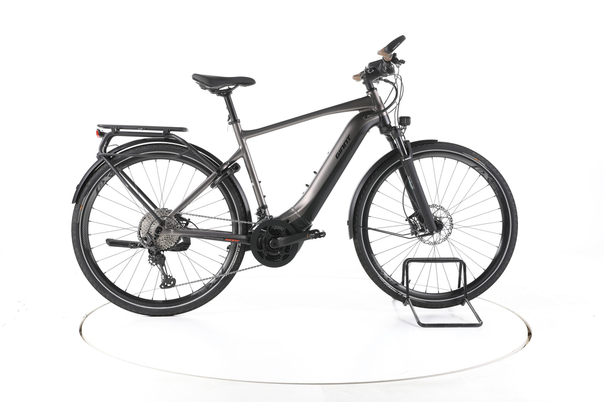 Giant Explore E+ Pro Trekking E-Bike - Image 1