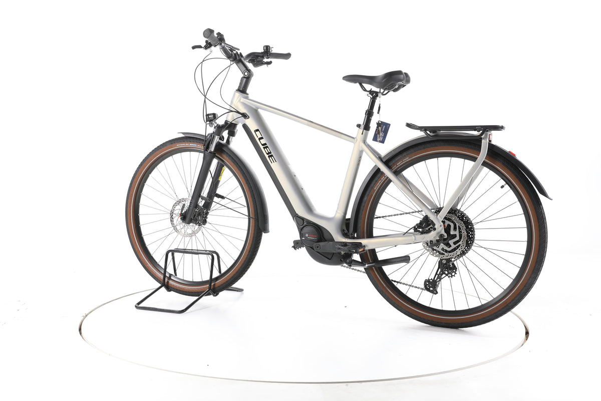Cube Touring Hybrid Pro 625 Trekking E-Bike - Image 8