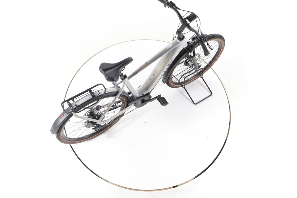 Cube Touring Hybrid Pro 625 Trekking E-Bike - Image 24