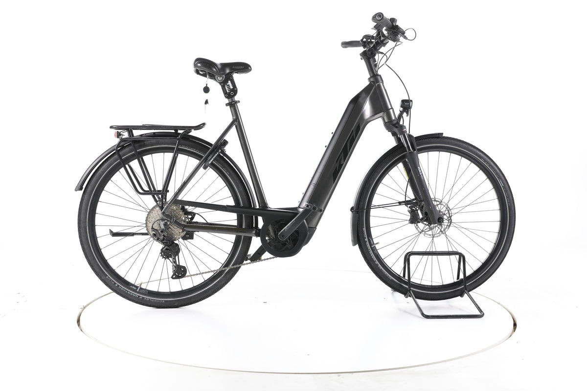 KTM Macina Style Trekking E-Bike Tiefeinsteiger - Image 1