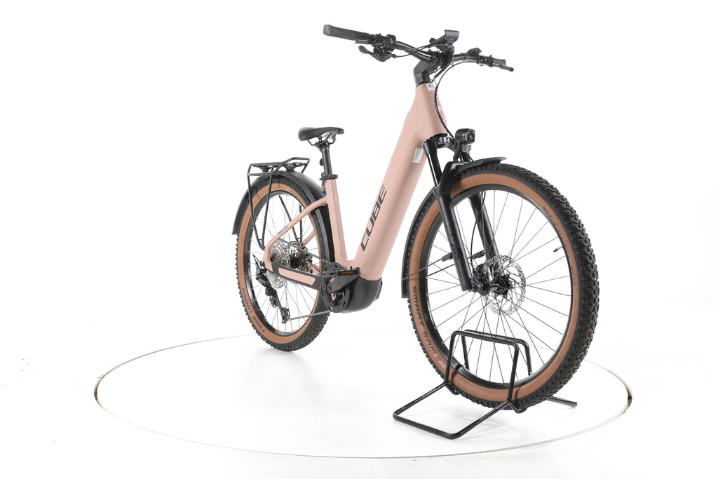 Cube Reaction Hybrid Pro Trekking E-Bike Tiefeinsteiger - Image 3