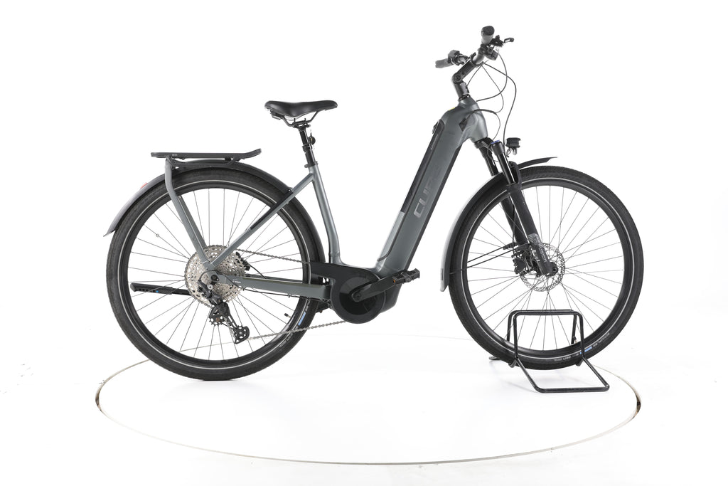 Cube Kathmandu Hybrid Pro 750 Trekking E-Bike Tiefeinsteiger - Image 1