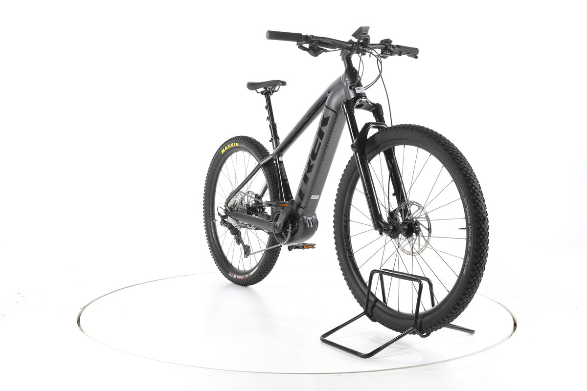 Trek Powerfly 7 E-Bike - Image 3