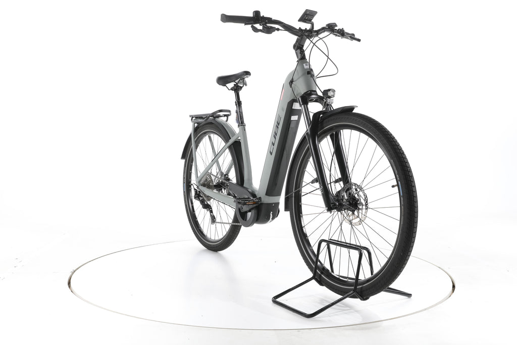 Cube Kathmandu Hybrid ONE 750 Trekking E-Bike Tiefeinsteiger - Image 3