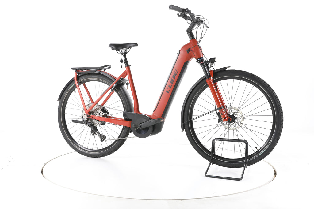 Cube Kathmandu Hybrid EXC Trekking E-Bike Tiefeinsteiger - Image 2
