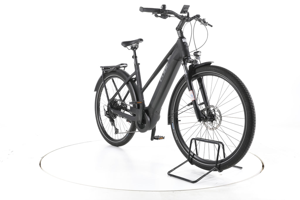 Cube Touring Hybrid Pro Trekking E-Bike - Image 3