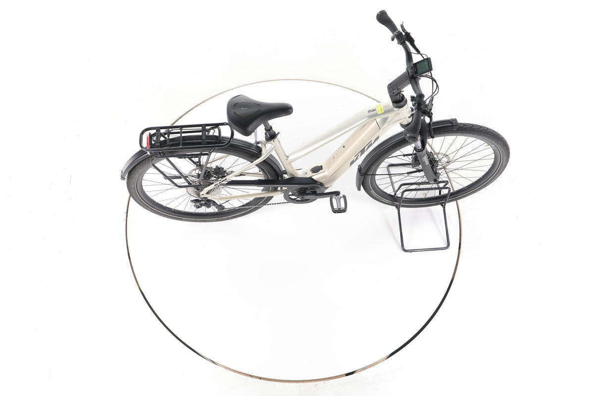 KTM Macina Style 740 Trekking E-Bike - Image 13
