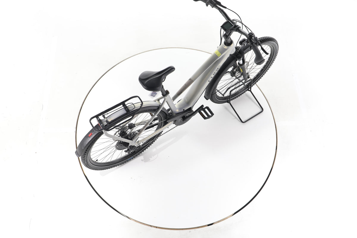 Cube Touring Hybrid Pro 625 Trekking E-Bike - Image 24